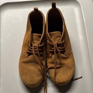 Boys Brown Shoes size 5